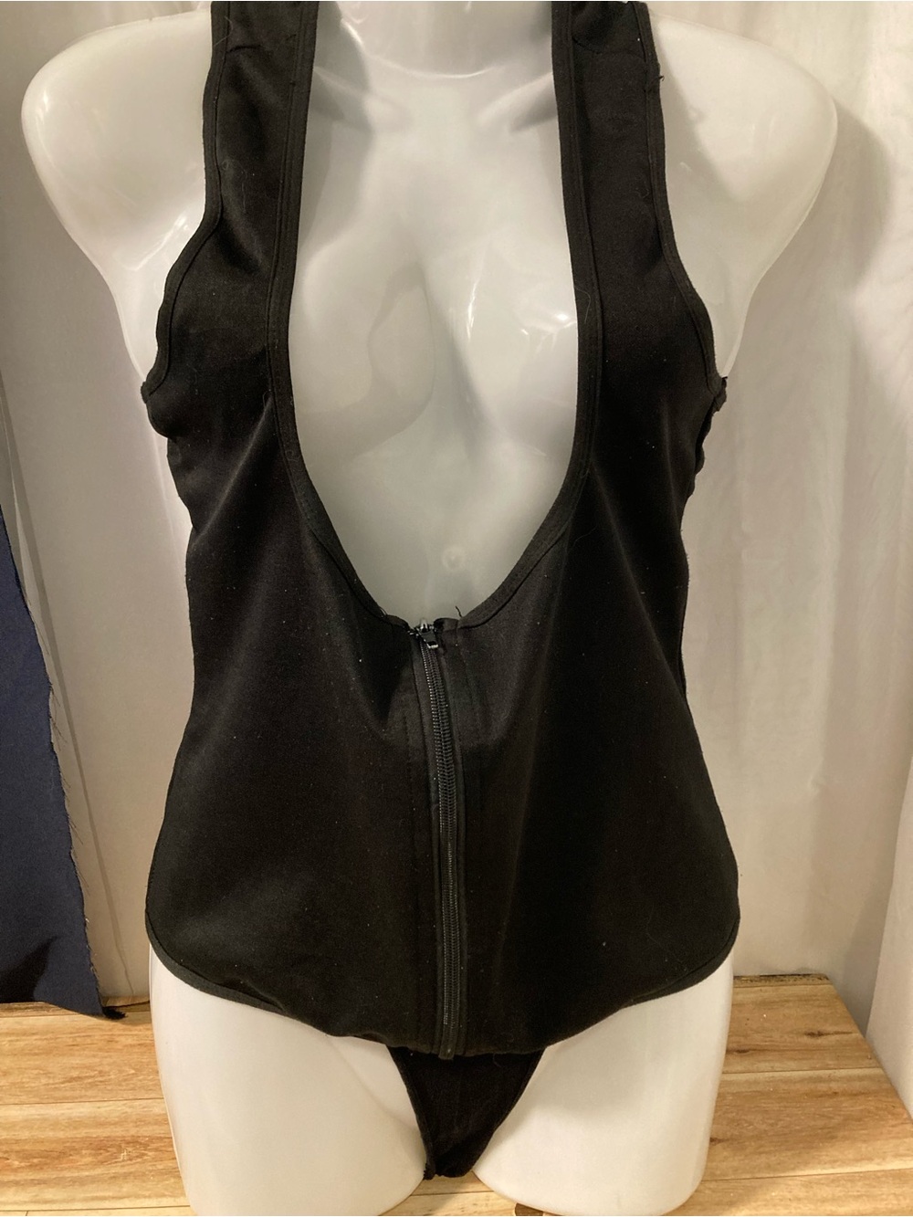 Black Zip Front Plunging Vest Top Goth Clubwear Corset Look Size S